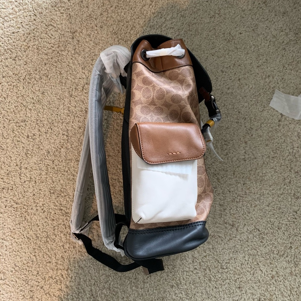 Coach Rivington Backpack - Picture 5 of 9